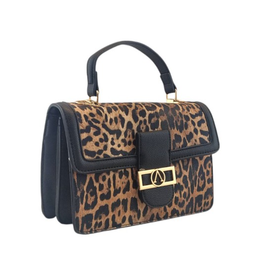 Bolso de mano con diseño de leopardo y detalles en cuero negro