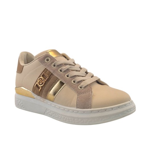 Zapatilla beige con detalles dorados y plataforma casual