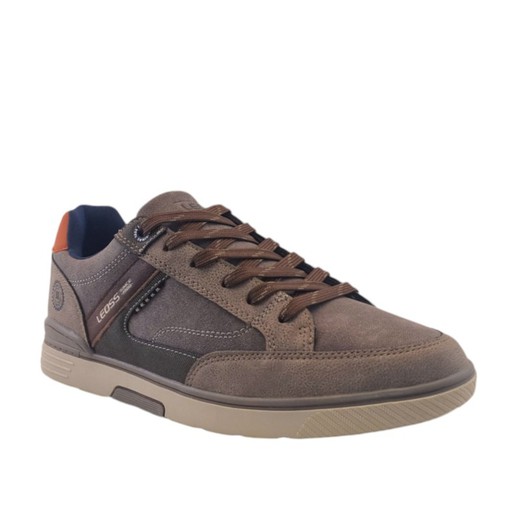 Zapatillas casual en color taupe con detalles deportivos