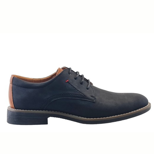 Zapato de hombre elegante negro