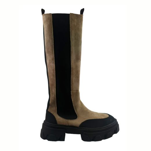 Botas de plataforma resistentes color arena con tacón