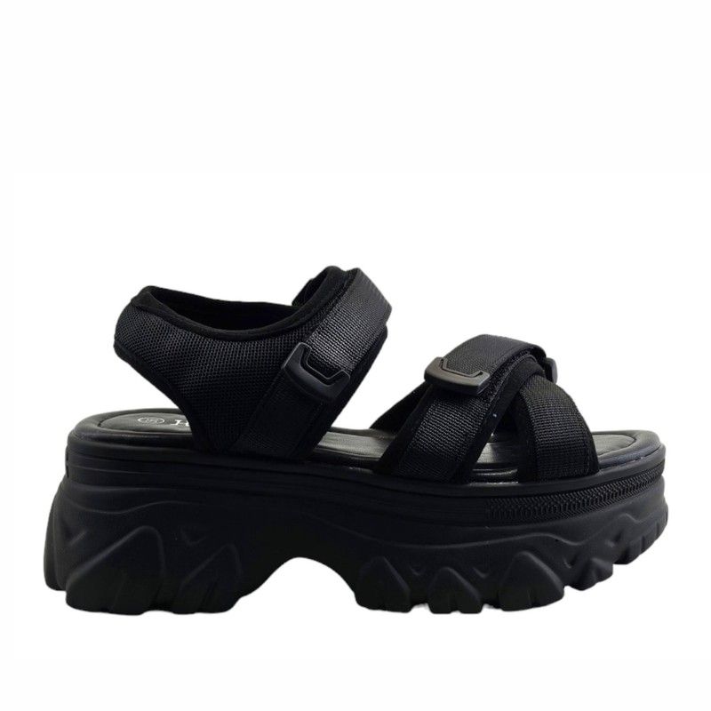 Sandalia deportiva con plataforma color negro marca Kaneki k0357 sandalias mujer Calzadoskaneki