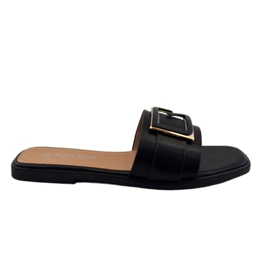 Sandalia plana para mujer color negro con hebilla decorativa marca Kaneki